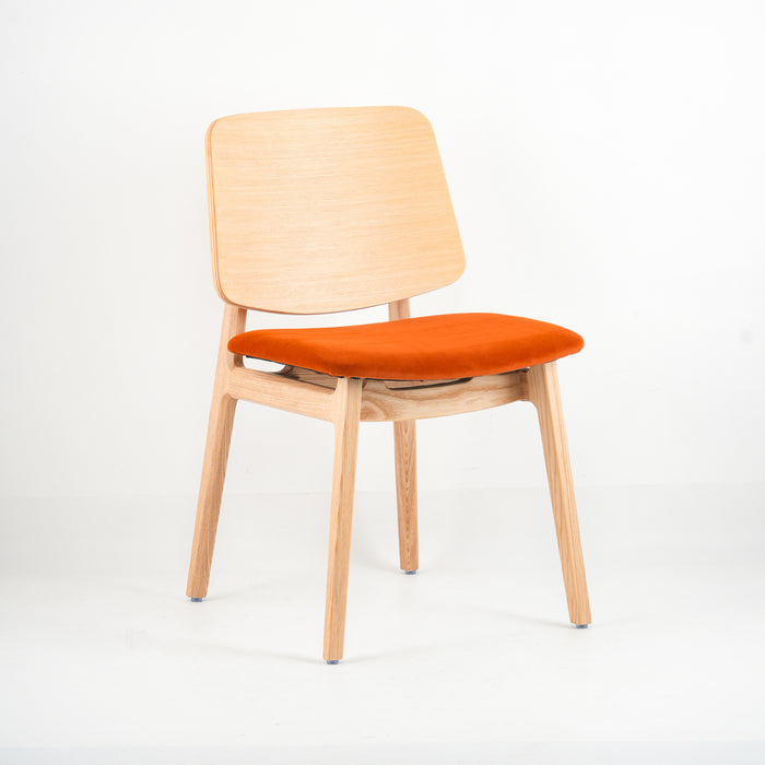 High Quality Modern Solid Wood Dining Chairs Ash Timber Durable Solid Wood Chair For Living Room And Hotel