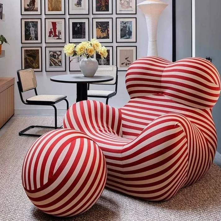 B&B "Mom's Embrace" Single-seater Sofa