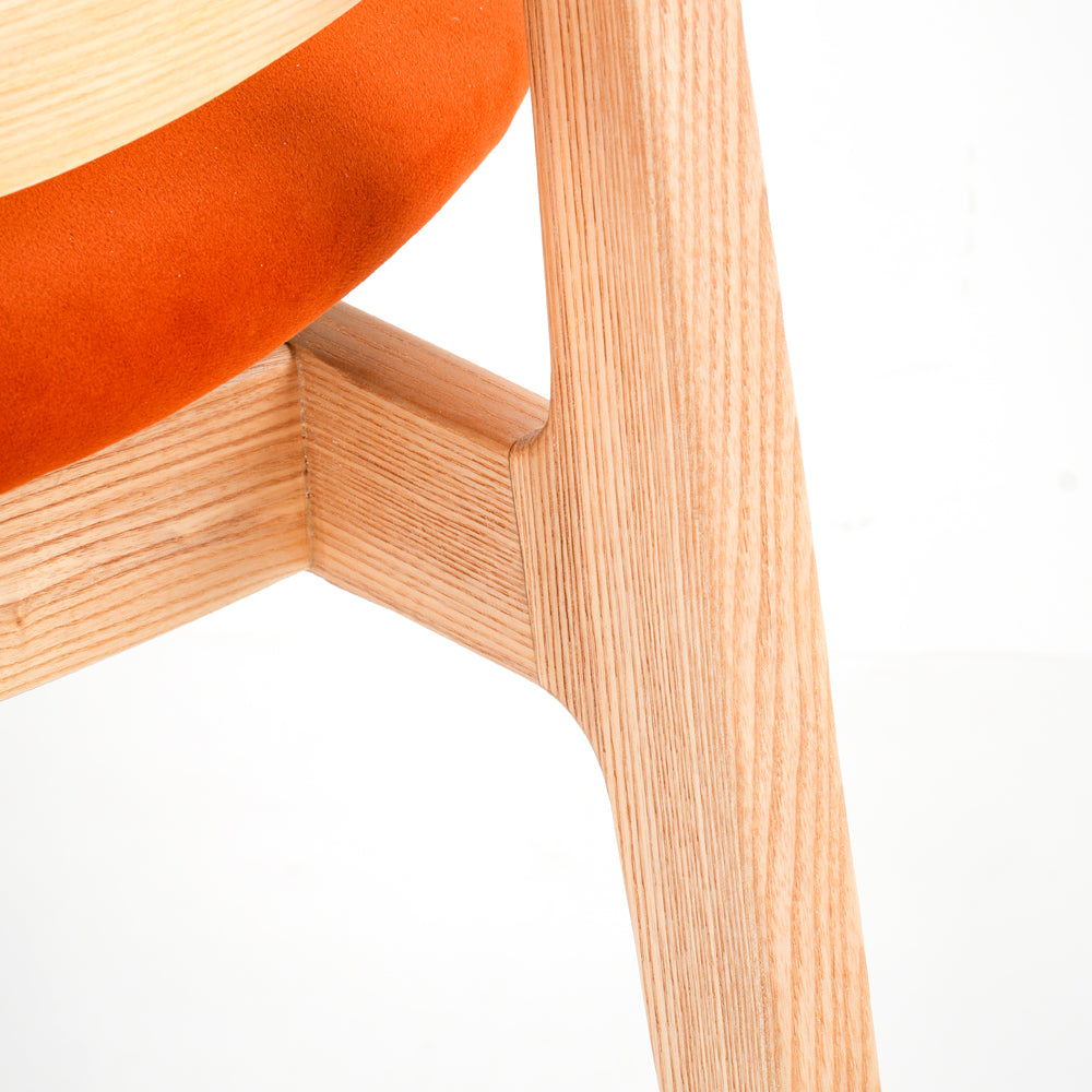 High Quality Modern Solid Wood Dining Chairs Ash Timber Durable Solid Wood Chair For Living Room And Hotel