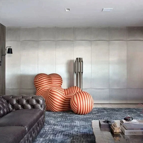 B&B "Mom's Embrace" Single-seater Sofa