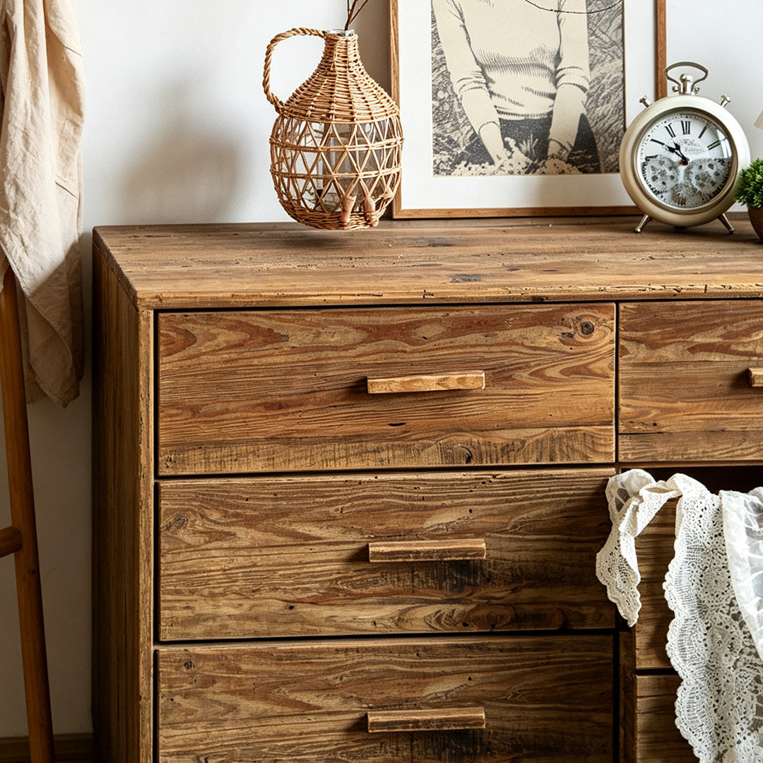 Ivor Oak Six-drawer Chest
