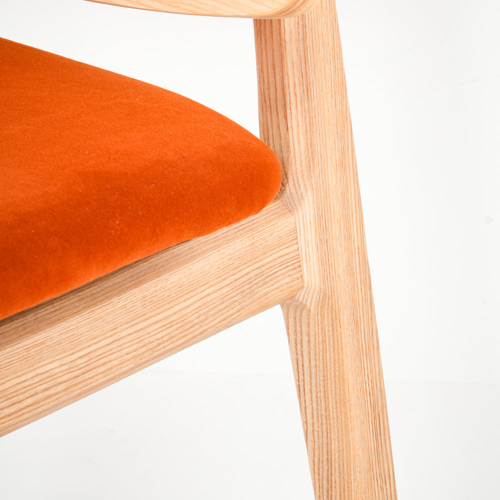 High Quality Modern Solid Wood Dining Chairs Ash Timber Durable Solid Wood Chair For Living Room And Hotel