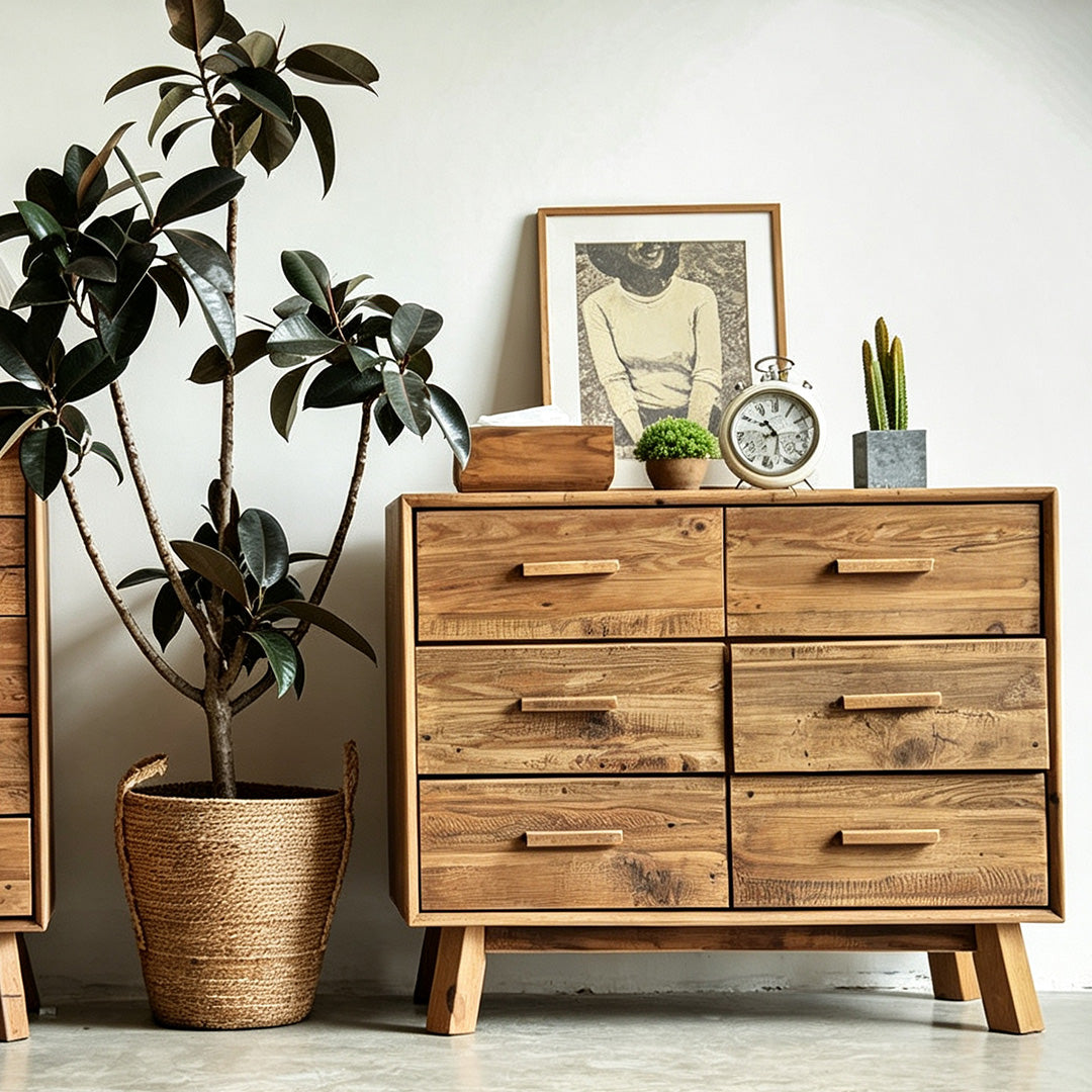 Ivor Oak Six-drawer Chest