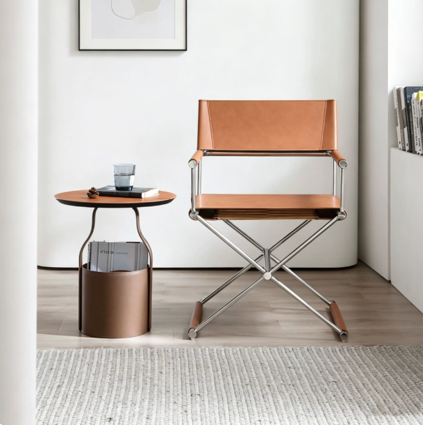 High-end single chair, Bauhaus style, casual folding director chair, Italian minimalist saddle leather dining chair