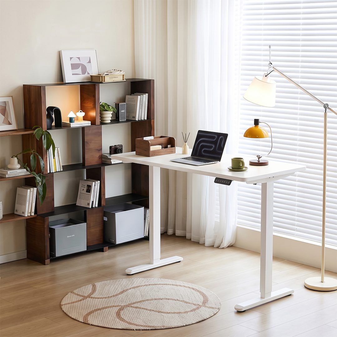 Luna Adjustable Standing Desk