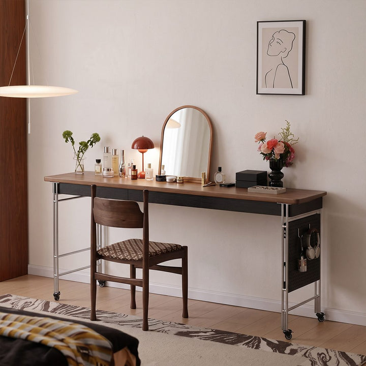 Luna Study Desk