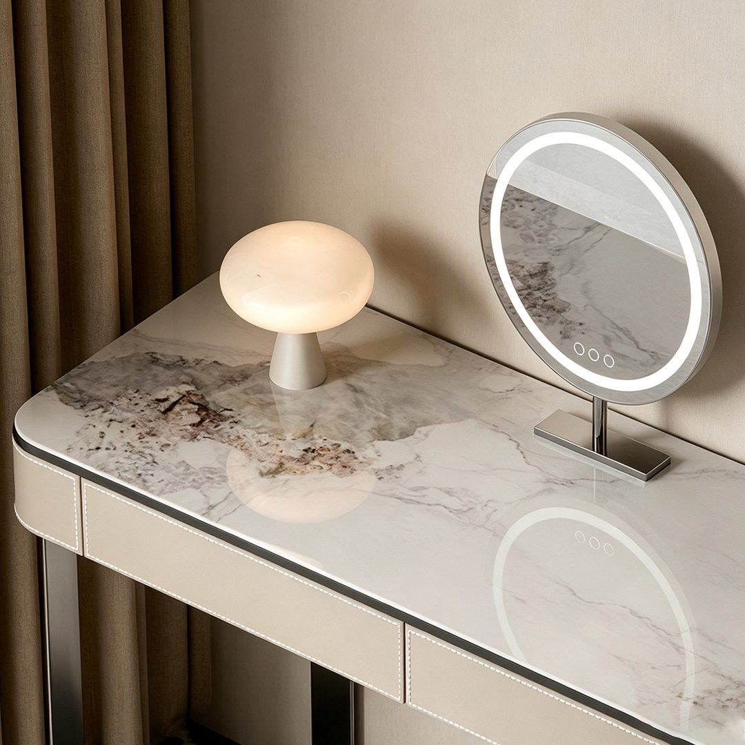 Luna Vanity Desk detail image