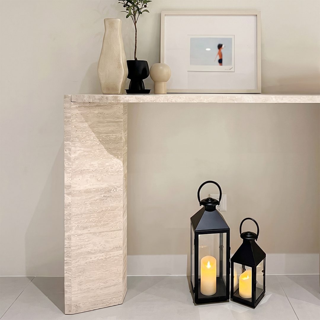 Luna Console Table detail image