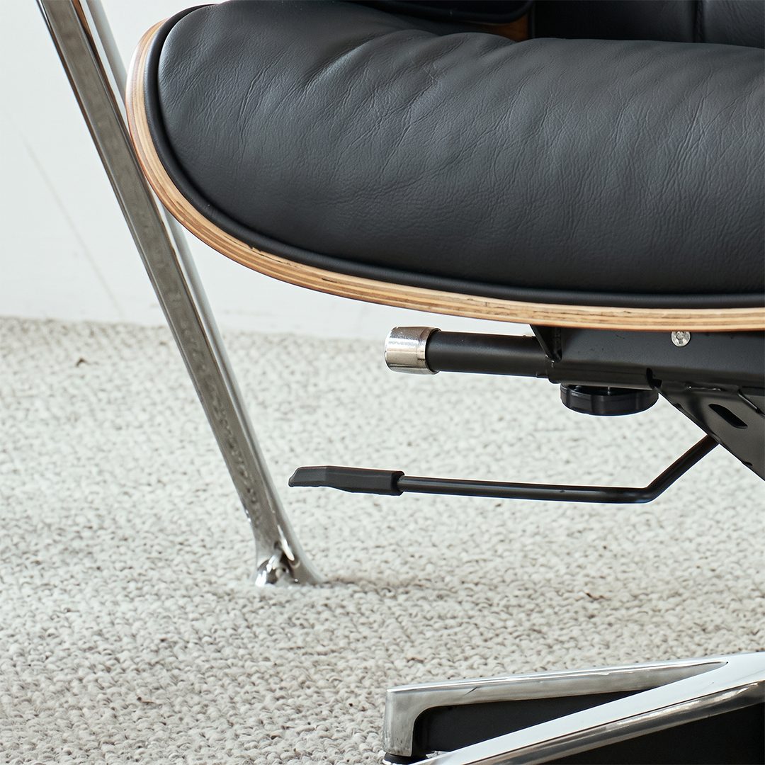 Marlow Swivel Lounge Chair detail image